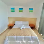 Mozaik Playa Guest house *